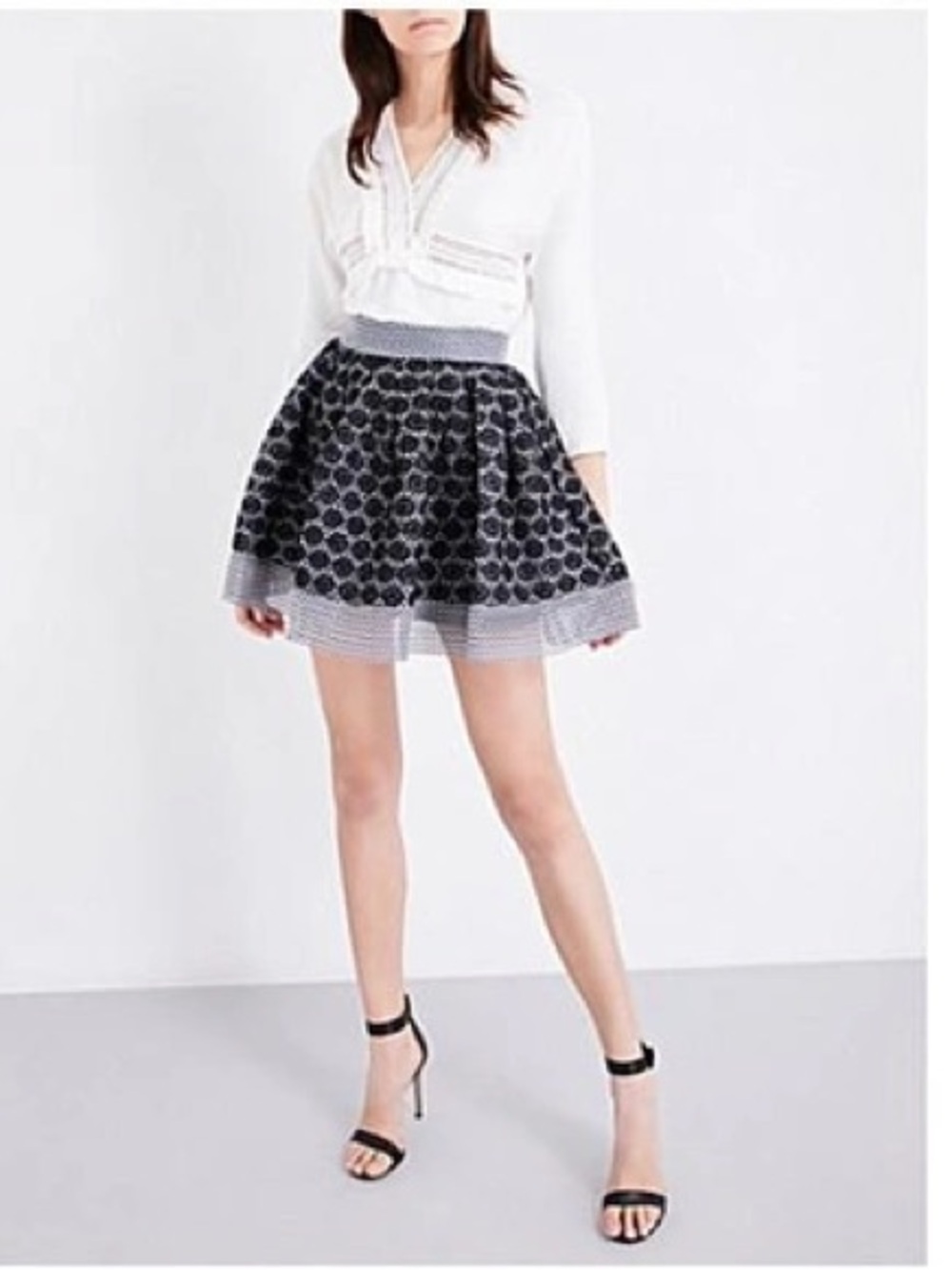 37. Maje Black and White Patterned Pleated Mini Skirt ~ W 13” L 18”
